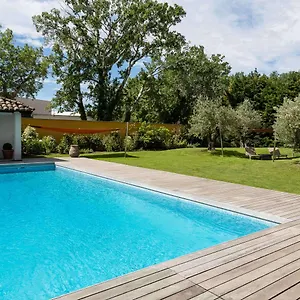 Western Le Lavarin 4*, Avignone Francia